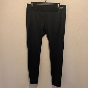 NWOT FILA Sport Running Legging. Has zippers at ankles/Black. 88poly/12spandex L